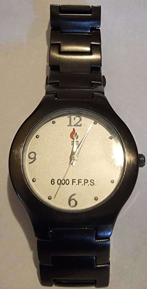 Men's Watches Mens Watch was sold for R1.00 on 4 May at 2345 by